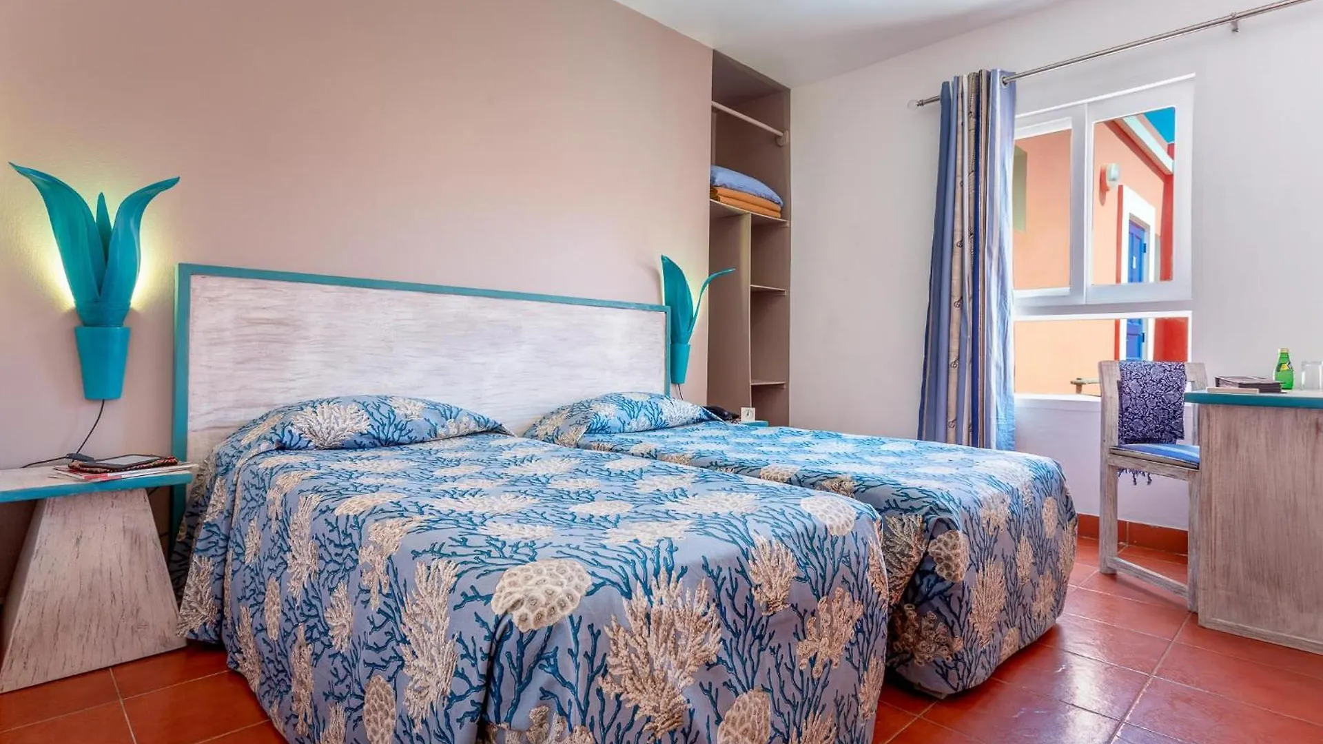 Hotel La Madrague-Surf Beach Sea Dakar