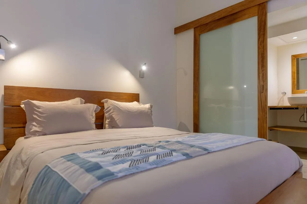 La Madrague-Surf Beach Sea Dakar Hotel