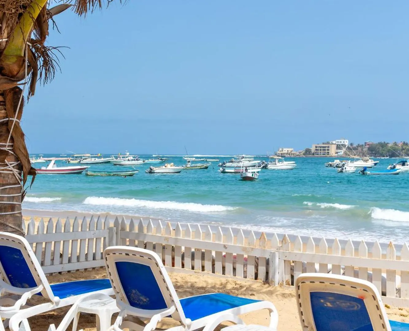 La Madrague-Surf Beach Sea Dakar 0*,  Senegal